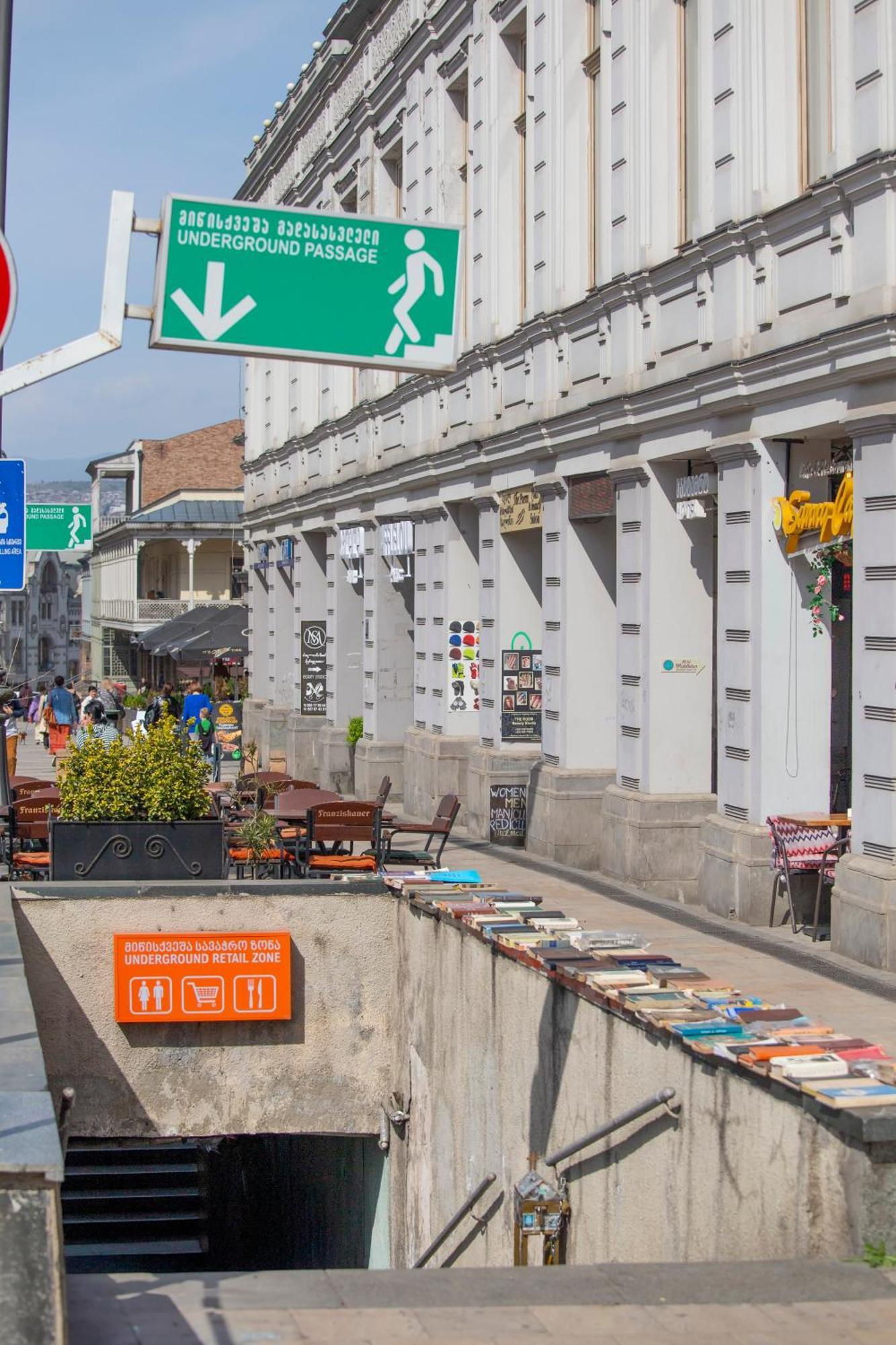 Hotel Middleton Tbilisi Exterior foto